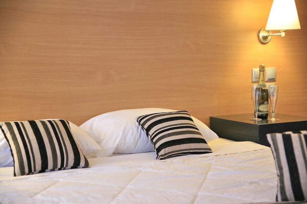 All Senses Ocean Blue Sea Side Resort (Adults Only) Petaloudes エクステリア 写真